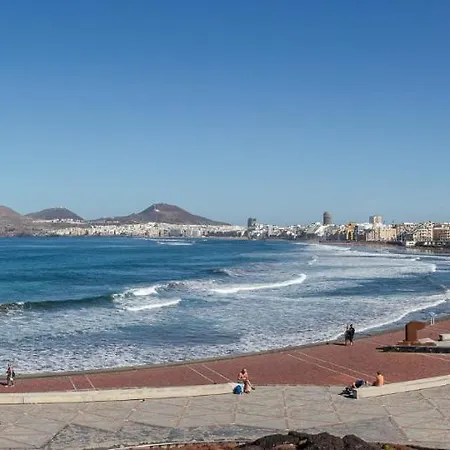 Ocean & Auditorium Views Appartement *